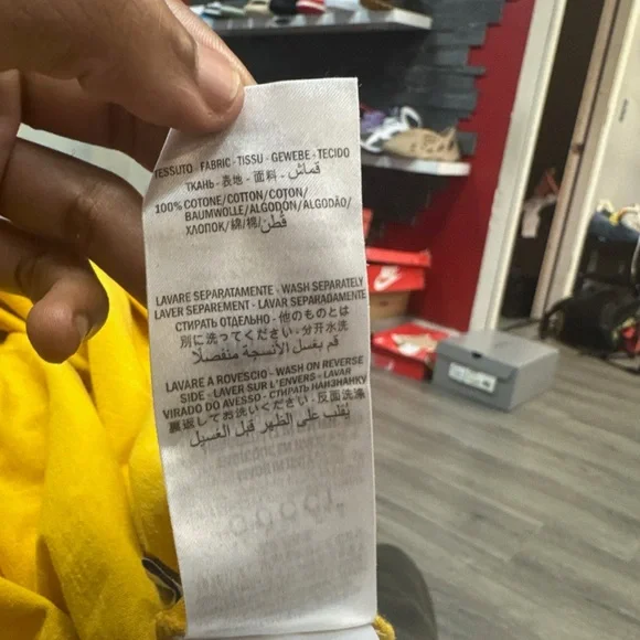 Gucci Mustard Text Tee - Picture 7 of 8